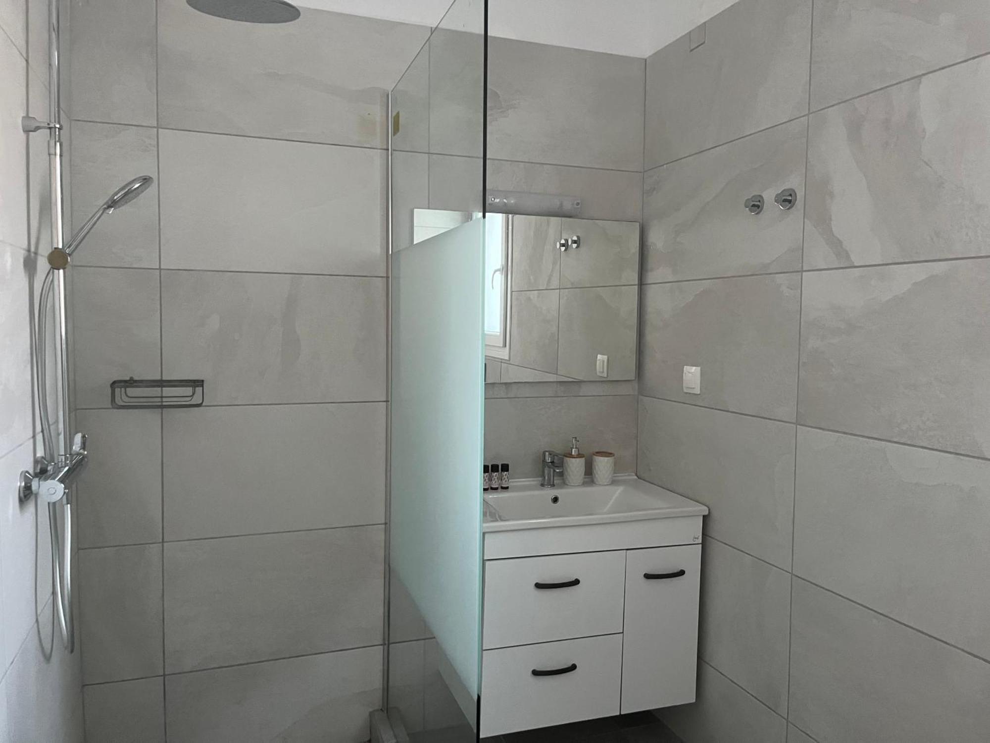 Bay-Dream 4 Appartement Adamantas  Buitenkant foto